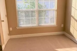 109 Meadows Ln, Alexandria, VA 22304 - Photo 15