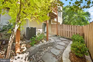 35 Fendall Ave, Alexandria, VA 22304 - Photo 39