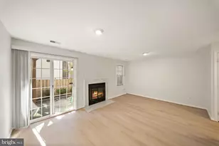 35 Fendall Ave, Alexandria, VA 22304 - Photo 27