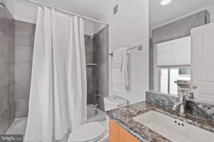 815 N Alfred St, Alexandria, VA 22314 - Photo 53