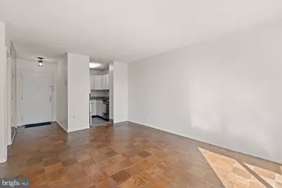 1225 Martha Custis Drive #905, Alexandria, VA 22302 - Photo 5