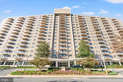 1225 Martha Custis Drive #905, Alexandria, VA 22302 - Photo 1