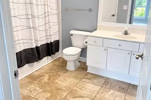 4550 Strutfield Ln, Alexandria, VA 22311 - Photo 11