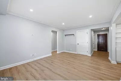 906 S Washington Street #111, Alexandria, VA 22314 - Photo 5