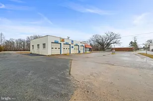 16855 Oak St, Dillwyn, VA 23936 - Photo 1