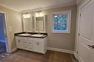 121 Sharps Creek Dr, Scottsville, VA 24590 - Photo 15