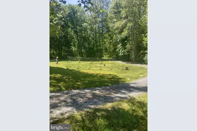 316 Coles Creek Lane, New Canton, VA 23123 - Photo 17