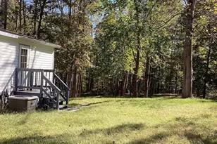316 Coles Creek Ln, New Canton, VA 23123 - Photo 15