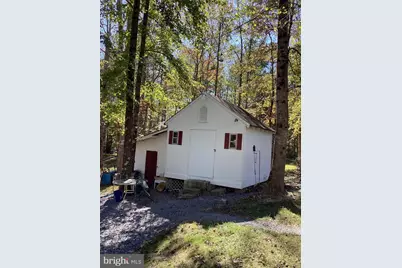 316 Coles Creek Lane, New Canton, VA 23123 - Photo 13