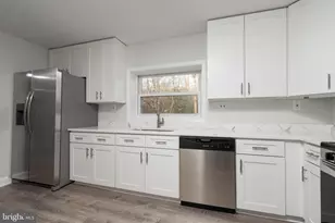 1812 Pkwy, North Chesterfield, VA 23224 - Photo 25