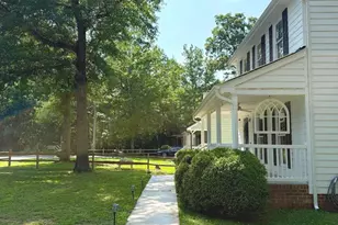 6238 Perthwood Ln, South Chesterfield, VA 23803 - Photo 3