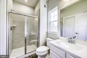 8600 Kingsland Pk Dr, North Chesterfield, VA 23237 - Photo 17
