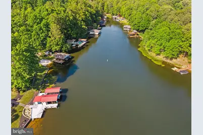20149 Oak River Court, Petersburg, VA 23803 - Photo 3