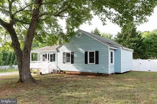 912 Hartford Ln N, Richmond, VA 23236 - Photo 5