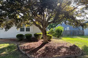 2112 Paramont Ave, Chesapeake, VA 23320 - Photo 9