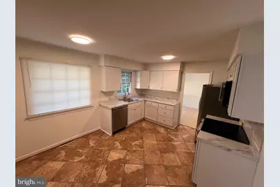 417 Crown Crescent, Chesapeake, VA 23325 - Photo 5