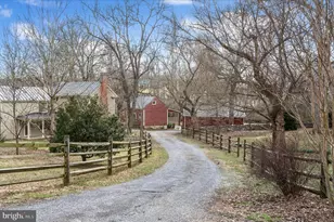 311 S Buckmarsh St, Berryville, VA 22611 - Photo 53