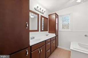 558 Hemlock Ln, Bluemont, VA 20135 - Photo 15