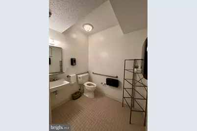 210 W Main Street, Berryville, VA 22611 - Photo 59