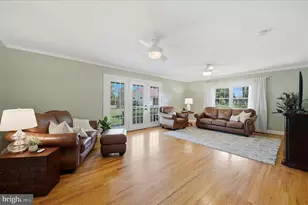 11590 S Harry Byrd Hwy, Berryville, VA 22611 - Photo 21