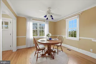 11590 S Harry Byrd Hwy, Berryville, VA 22611 - Photo 9
