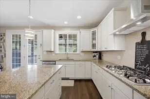 725 Mcguire Cir, Berryville, VA 22611 - Photo 23