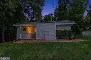 350 Evergreen Ln, Bluemont, VA 20135 - Photo 3
