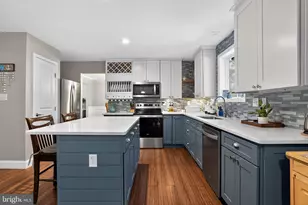 77 Balsam Ln, Bluemont, VA 20135 - Photo 11