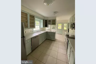 218 W Main Street, Berryville, VA 22611 - Photo 5
