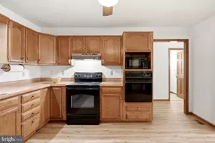 10393 Harry Byrd Hwy, Berryville, VA 22611 - Photo 19