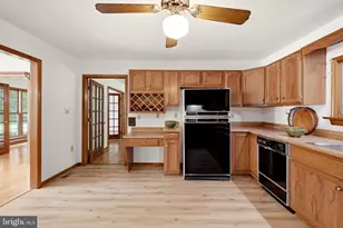 10393 Harry Byrd Hwy, Berryville, VA 22611 - Photo 17
