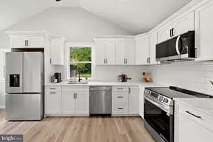5835 Lord Fairfax Hwy, Berryville, VA 22611 - Photo 13
