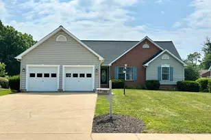 200 Jackson Dr, Berryville, VA 22611 - Photo 1