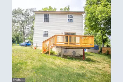 8 Whiting Avenue, Boyce, VA 22620 - Photo 5
