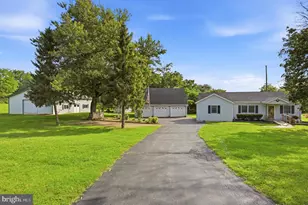 508 S Church St, Berryville, VA 22611 - Photo 1