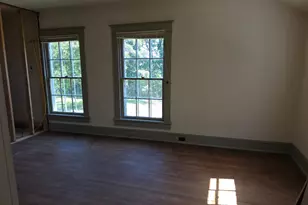 328 N Buckmarsh St, Berryville, VA 22611 - Photo 5