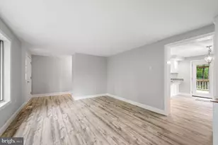 813 Leeds Manor Ln, Bluemont, VA 20135 - Photo 5