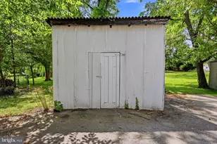 203 W Main St, Berryville, VA 22611 - Photo 39