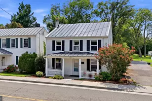 203 W Main St, Berryville, VA 22611 - Photo 1