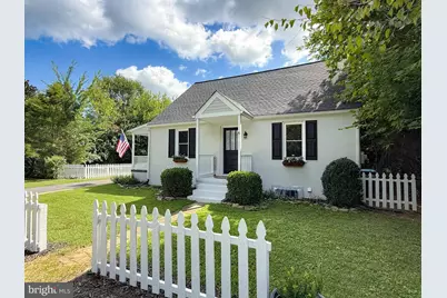 6 Virginia Avenue, Berryville, VA 22611 - Photo 1