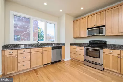 1013 Linden Ave #H, Charlottesville, VA 22902 - Photo 9