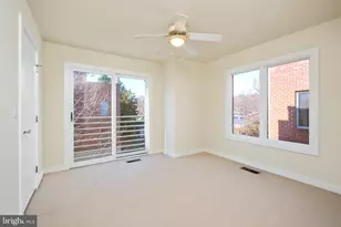 1013 Linden Ave, Charlottesville, VA 22902 - Photo 15