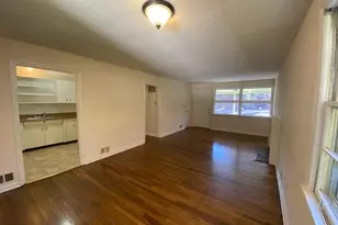 2308 Crestmont Ave, Charlottesville, VA 22903 - Photo 5