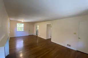 2308 Crestmont Ave, Charlottesville, VA 22903 - Photo 3