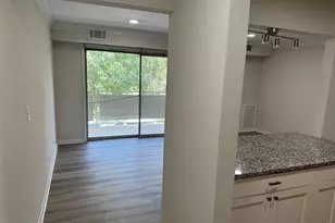 1800 Jefferson Park Ave, Charlottesville, VA 22903 - Photo 5