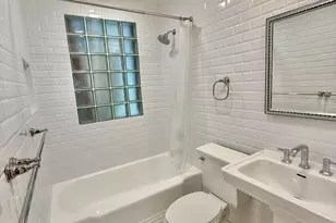 1002 2nd St SE, Charlottesville, VA 22902 - Photo 3