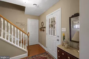 19332 Hillcrest Ln, Jeffersonton, VA 22724 - Photo 5