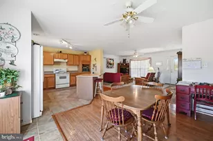 18141 Youngs Ln, Elkwood, VA 22718 - Photo 11