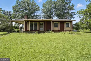 18172 Youngs Ln, Elkwood, VA 22718 - Photo 3