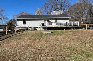 1300 Clatterbuck Ln, Amissville, VA 20106 - Photo 13